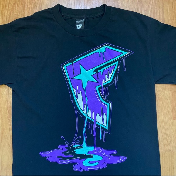 Vintage Famous Stars & Straps Men’s Y2K Drip Logo T-Shirt Size Small - Picture 4 of 7